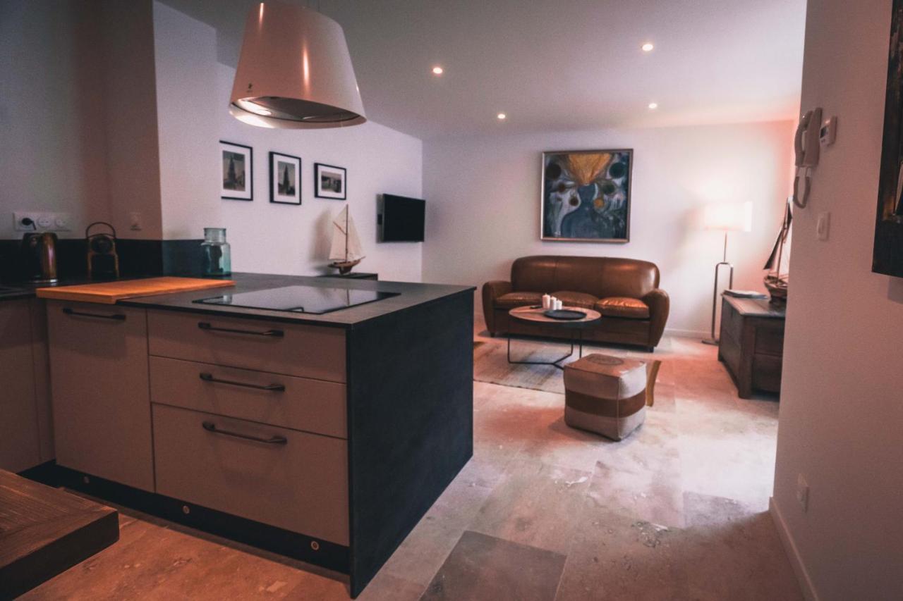 Appartement Avec Cour Privee Centre Ville Classe 4 Etoiles Remparts 1 La Rochelle  Eksteriør bilde